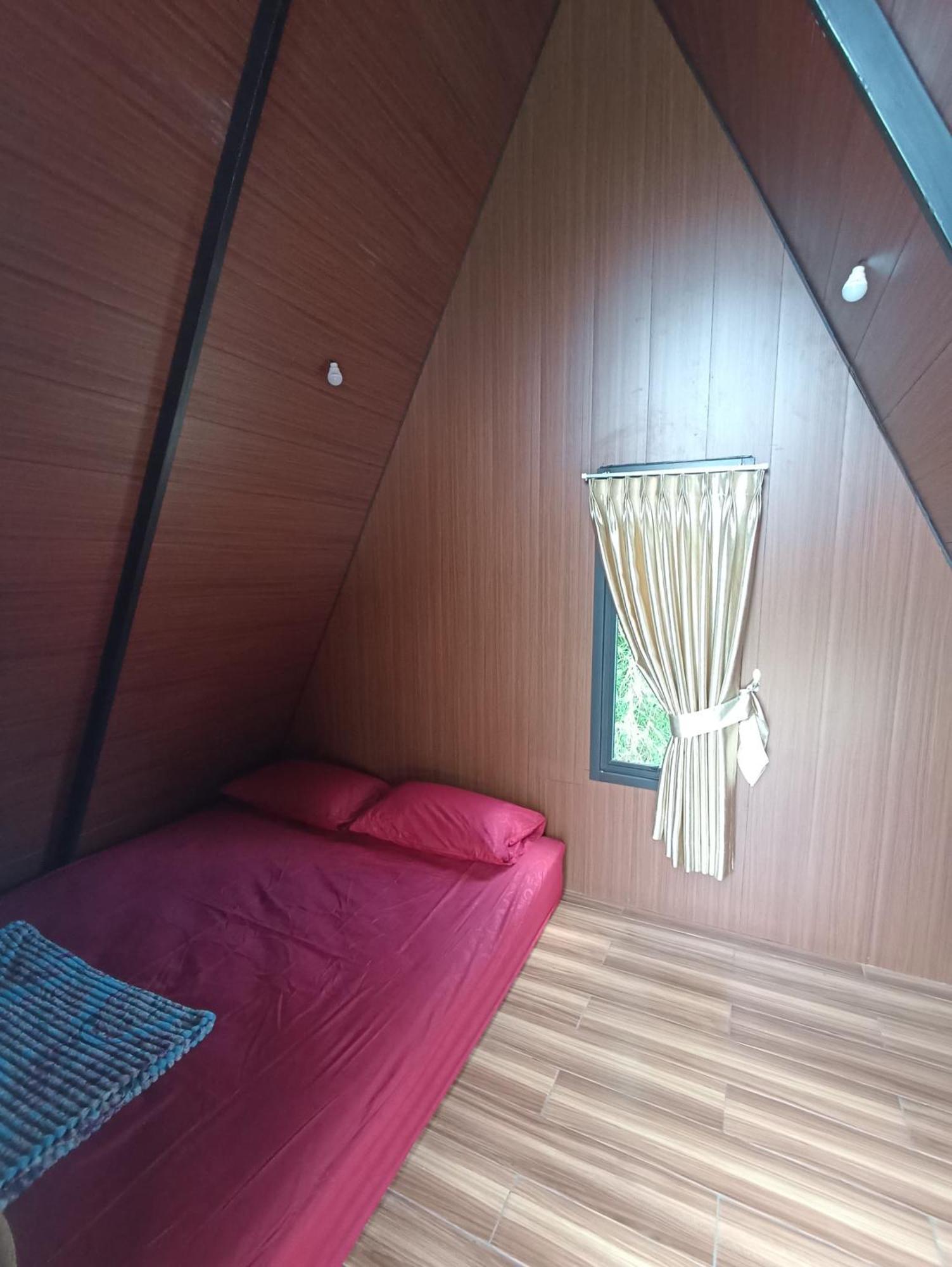 Wawowow Ξενοδοχείο Tomohon Εξωτερικό φωτογραφία
